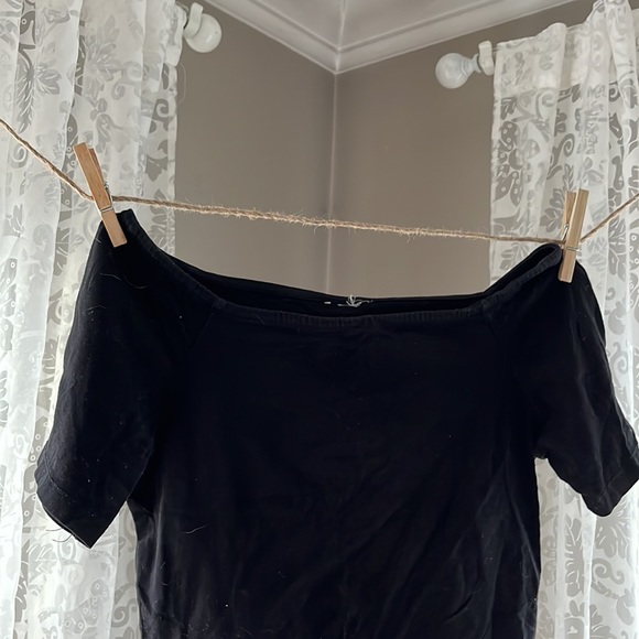Black Scoop Neck Tee - Picture 2 of 2
